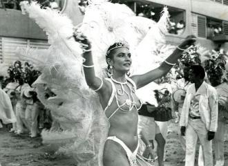 Luiza Brunet na Portela em 1987